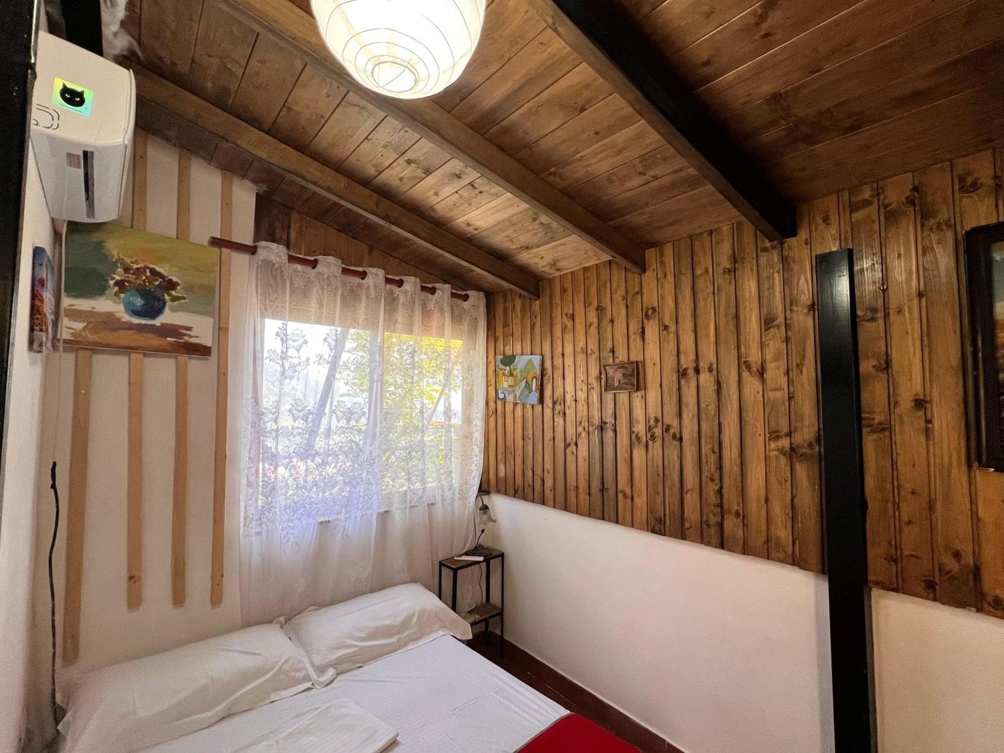 Rooms Nesti Inside Of Castle Крує Екстер'єр фото